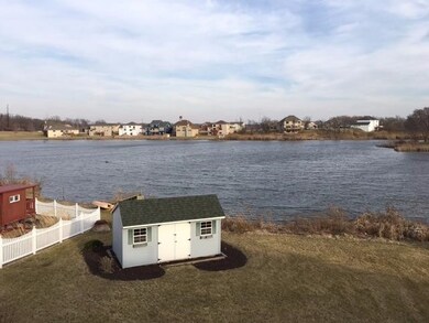 9187 Wright St, Merrillville, IN 46410 - photo 2