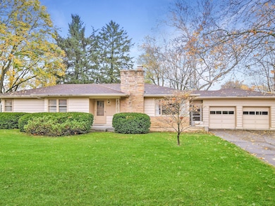 2095 Mccoy Rd, Columbus, OH 43220 - photo 3