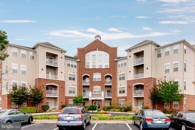 2608 Chapel Lake Dr unit 306, Gambrills, MD 21054 - photo 2