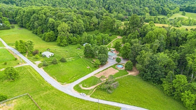 17508 Dreamers Ln, Glade Spring, VA 24340 - photo 2