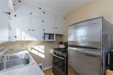 1332 55th St, Des Moines, IA 50311 - photo 6