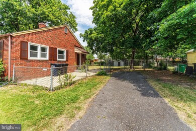 9011 Highland Dr, Adelphi, MD 20783 - photo 3