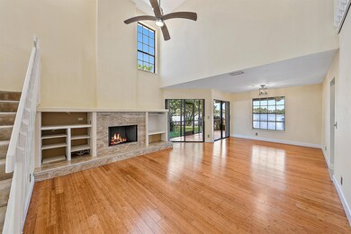 12601 Shoreside Ln, Wellington, FL 33414 - photo 2