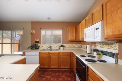 Kitchen (1)
