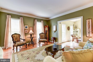 6805 Clifton Grove Ct, Clifton, VA 20124 - photo 7