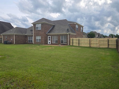 5186 Guffin Rd, Memphis, TN 38135 - photo 2