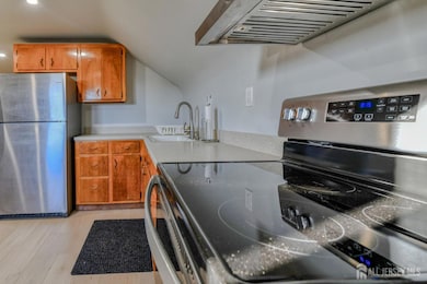 737 Roseland Place unit 2, North Brunswick, NJ 08902 - photo 4