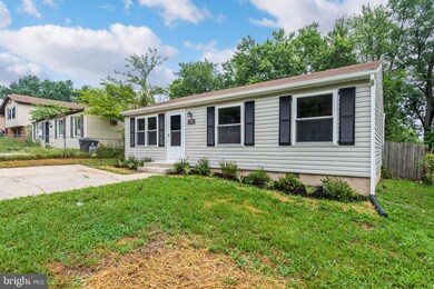 6414 L St, Capitol Heights, MD 20743 - photo 2