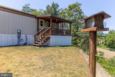 6003 Honeywood Ave, Saint Thomas, PA 17252 - photo 5