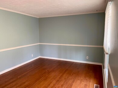 4646 Woods Edge Rd, Troy, VA 22974 - photo 7