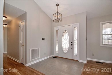 149 Poplar Leaf Ln, Statesville, NC 28625 - photo 5