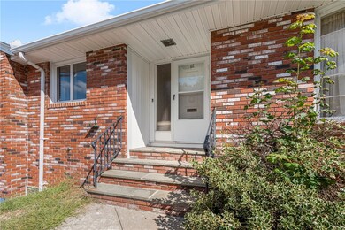 22 Trinidad St, Providence, RI 02908 - photo 4