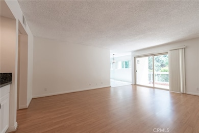 23637 Park Capri unit 34, Calabasas, CA 91302 - photo 6