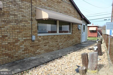 21 Longeron Dr, Middle River, MD 21220 - photo 4