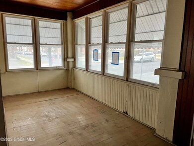 50 Walter St, Albany, NY 12204 - photo 5