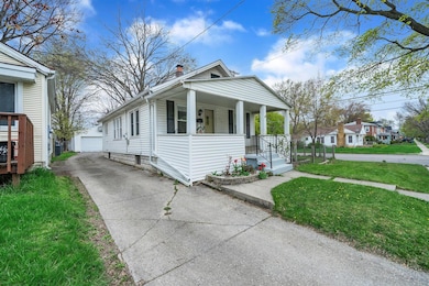 02-637 N Francis Ave-Windowstill Real Es