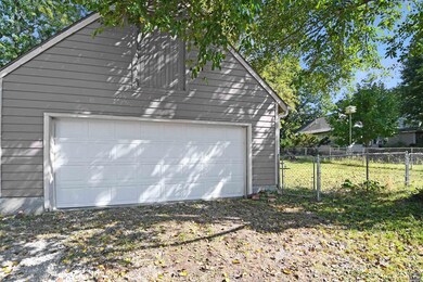 101 SW Franklin Ave, Topeka, KS 66606 - photo 4