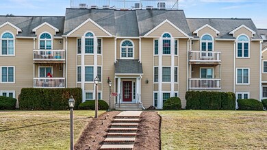 59 Linden St unit 1714, Taunton, MA 02780 - photo 2