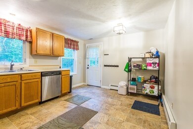 173 Berry Corner Rd, Charlton, MA 01507 - photo 3