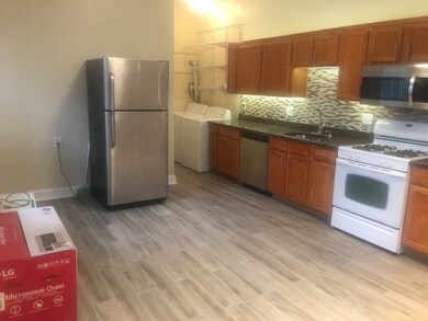 9 Fuller St unit 9, Waltham, MA 02453 - photo 2