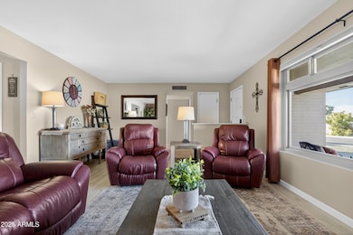 649 N 61st Place, Mesa, AZ 85205 - photo 2