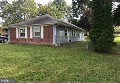 34 Pinafore Ln, Willingboro, NJ 08046 - photo 3