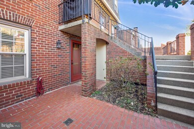 1654 Beekman Place NW unit C, Washington, DC 20009 - photo 2