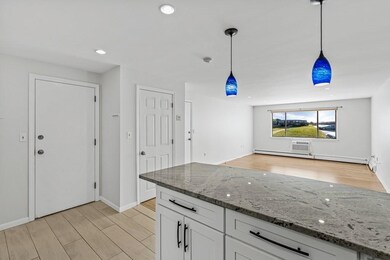 1 Hallmark Gardens unit 4, Burlington, MA 01803 - photo 7