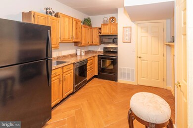 1216 W Pratt St, Baltimore, MD 21223 - photo 4