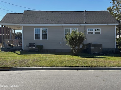 309 N 13th St, Morehead City, NC 28557 - photo 3