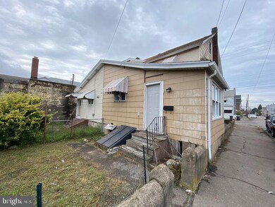 38 E Green St, West Hazleton, PA 18202 - photo 2