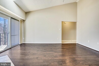 12219 Stevenson Ct, Woodbridge, VA 22192 - photo 4