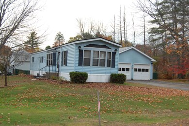 62 Clifford St, Mechanic Falls, ME 04256 - photo 2