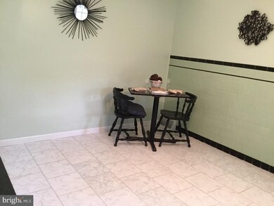 1139 Oak Ln, Vineland, NJ 08360 - photo 4