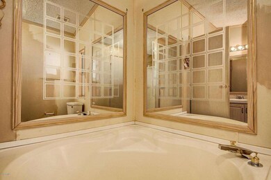 7 MASTER BATH