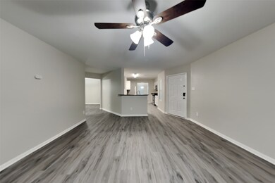 16731 N Blue Jay Dr, Conroe, TX 77385 - photo 2