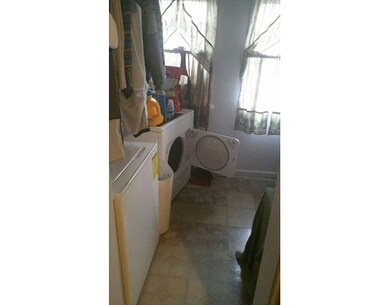 934 Berkshire Ave unit 2FL, Indian Orchard, MA 01151 - photo 3