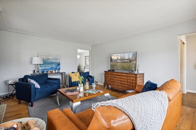 08-1830-Crescent-Dr-NE-Grand-Rapids-MI-4