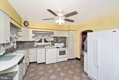 2627 Welshtown Rd, Slatington, PA 18080 - photo 7