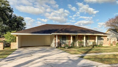 302 Kees Circle-1