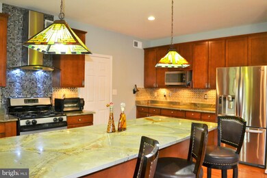 46860 Backwater Dr, Sterling, VA 20164 - photo 6