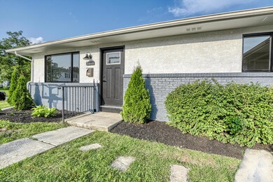 1405 Weybridge Rd Columbus OH 43220 USA-