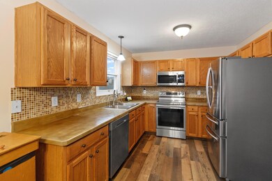 1922 Winterbrook St (5)