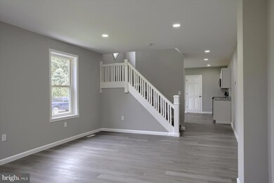 213 North St, Lykens, PA 17048 - photo 3