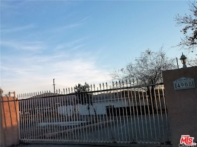 4908 Fort Tejon Rd, Palmdale, CA 93552 - photo 2