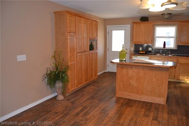 1002 S Fargo St, Muldrow, OK 74948 - photo 7