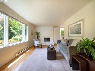 1842 Riverview St, Eugene, OR 97403 - photo 4