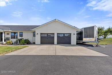 18-701 N Mize-025