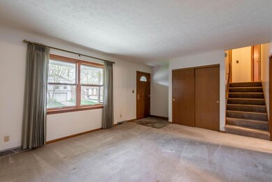 5306 Forest Ave (15 of 34)