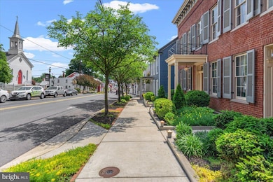 19 Cumberland St, Clear Spring, MD 21722 - photo 4